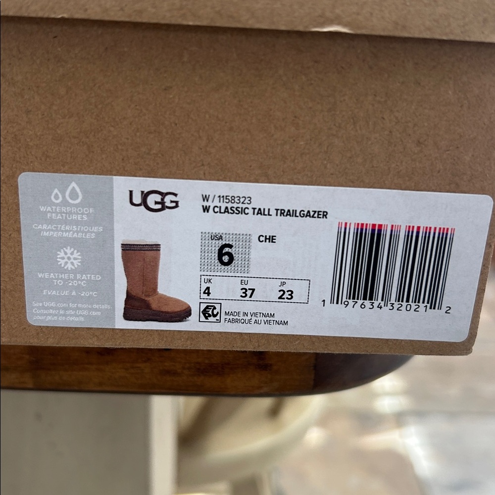 UGG Brown Winter Boots - Picture 10 of 11
